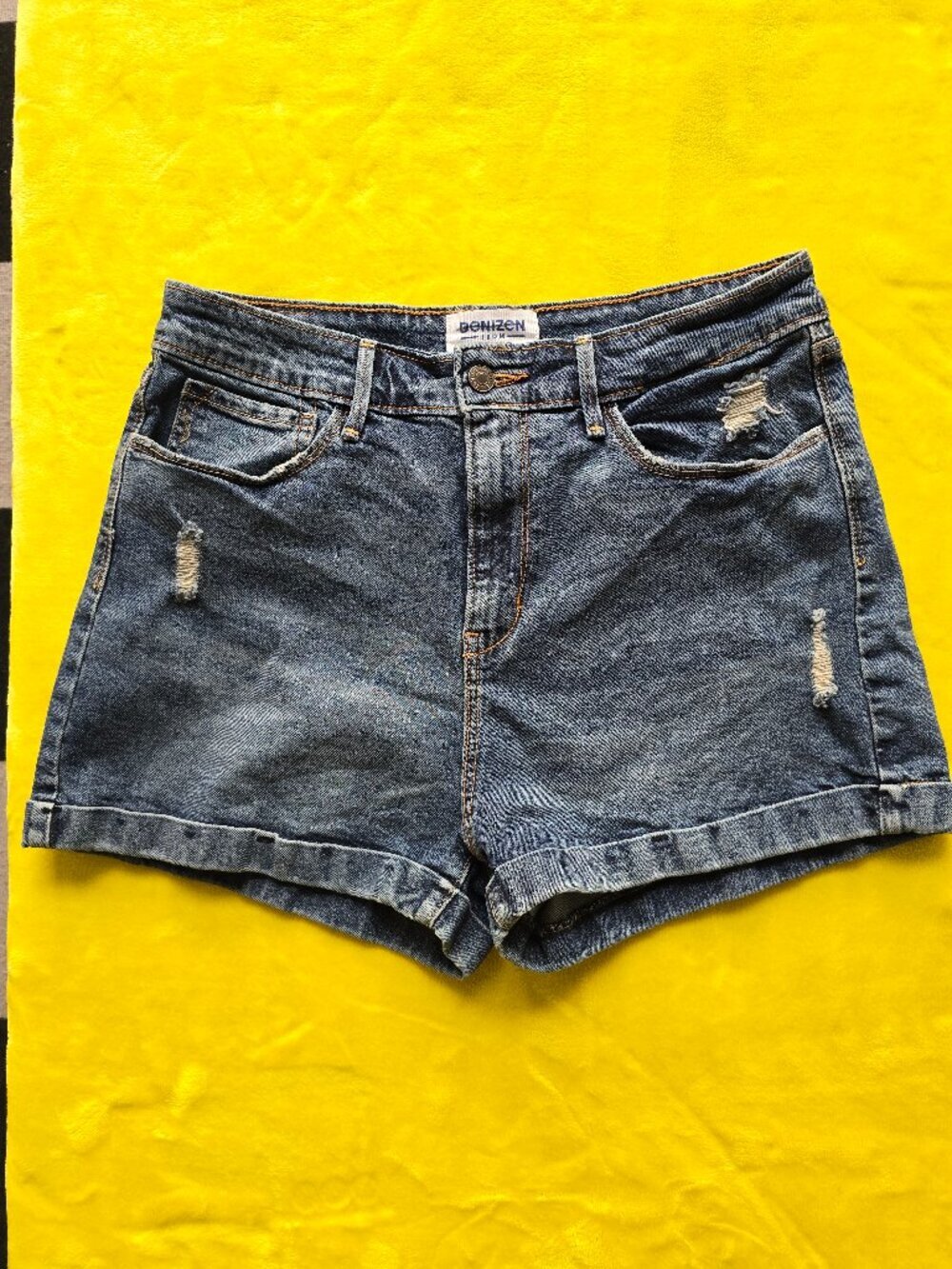 NWOT DONIZEN from Levi's denim shorts women size 14